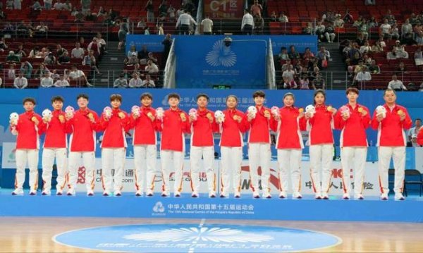 涵星配资 狂揽1金1银1铜燃爆大湾区 四川女篮创全运历史最佳战绩